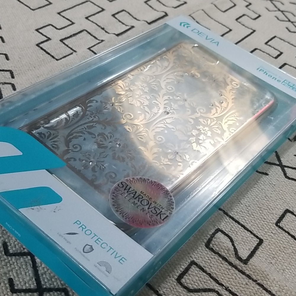Phone case - Picture 2 of 3